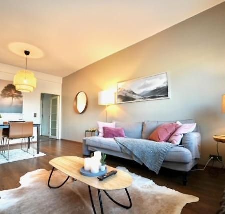 Cozy And Bright 2-Bedroom Apartment Washer And Dryer, King Size Bed Рованиеми Экстерьер фото