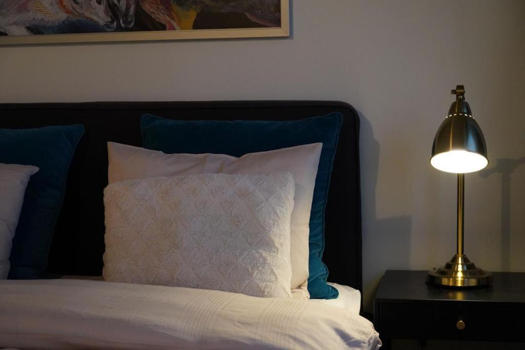 Cozy And Bright 2-Bedroom Apartment Washer And Dryer, King Size Bed Рованиеми Экстерьер фото